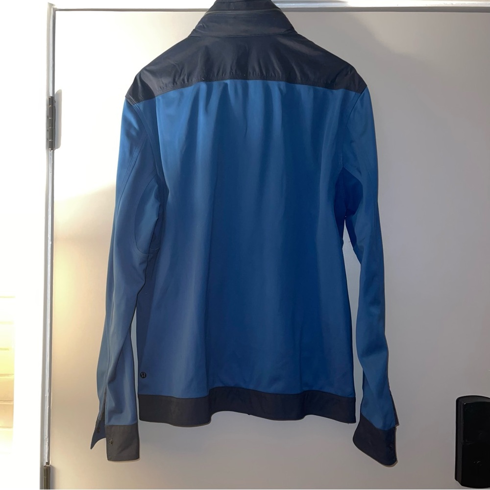 Lululemon Technical Jacket With Multiple Pockets - image 2